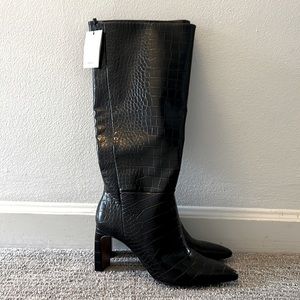 Hot black alligator heeled Mango boots - size 41 - NWT